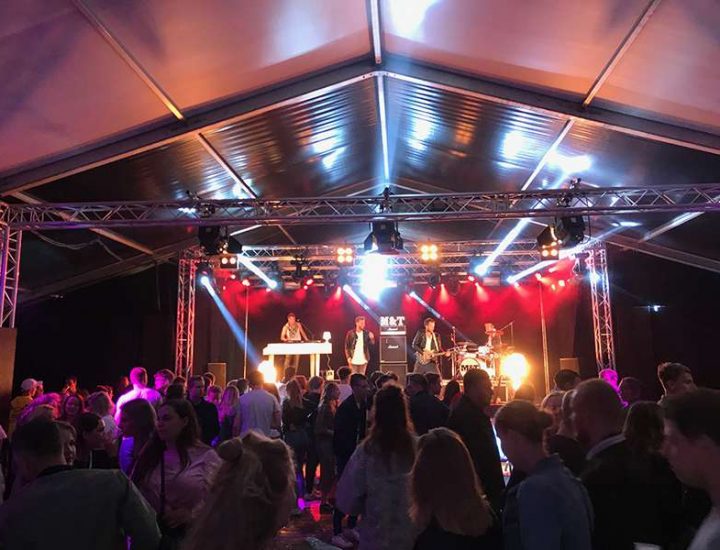 DPL Licht en Geluid - Ballonenfestival feesttent hardenberg
